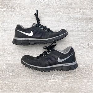 Black Nike Shoes